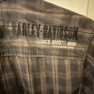 Men’s Harley Davidson Large Shirt
